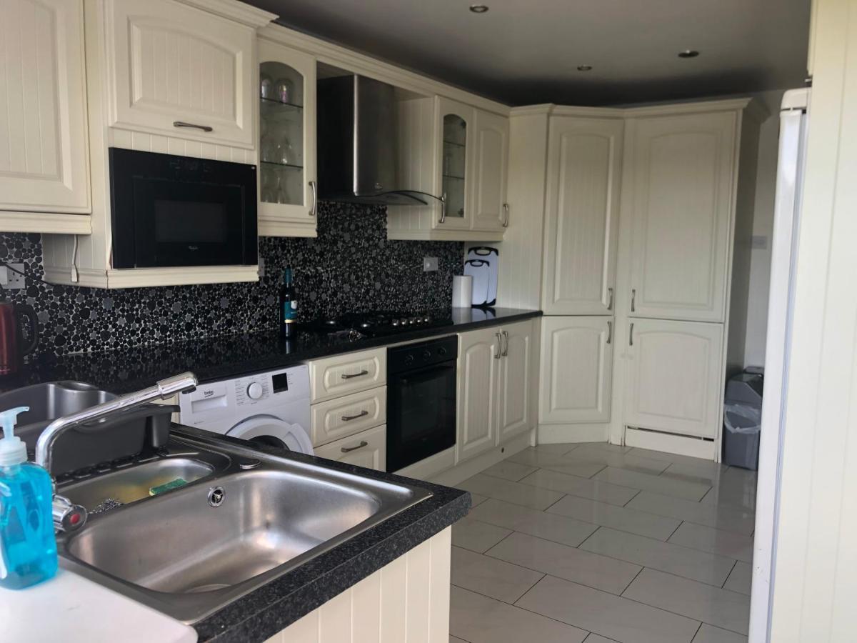 Vila Coastal Townhouse Belmullet Exteriér fotografie